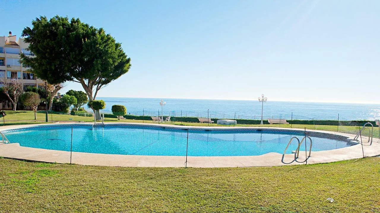 Enjoy Playa Bella Apartment Estepona 0*,  Spain